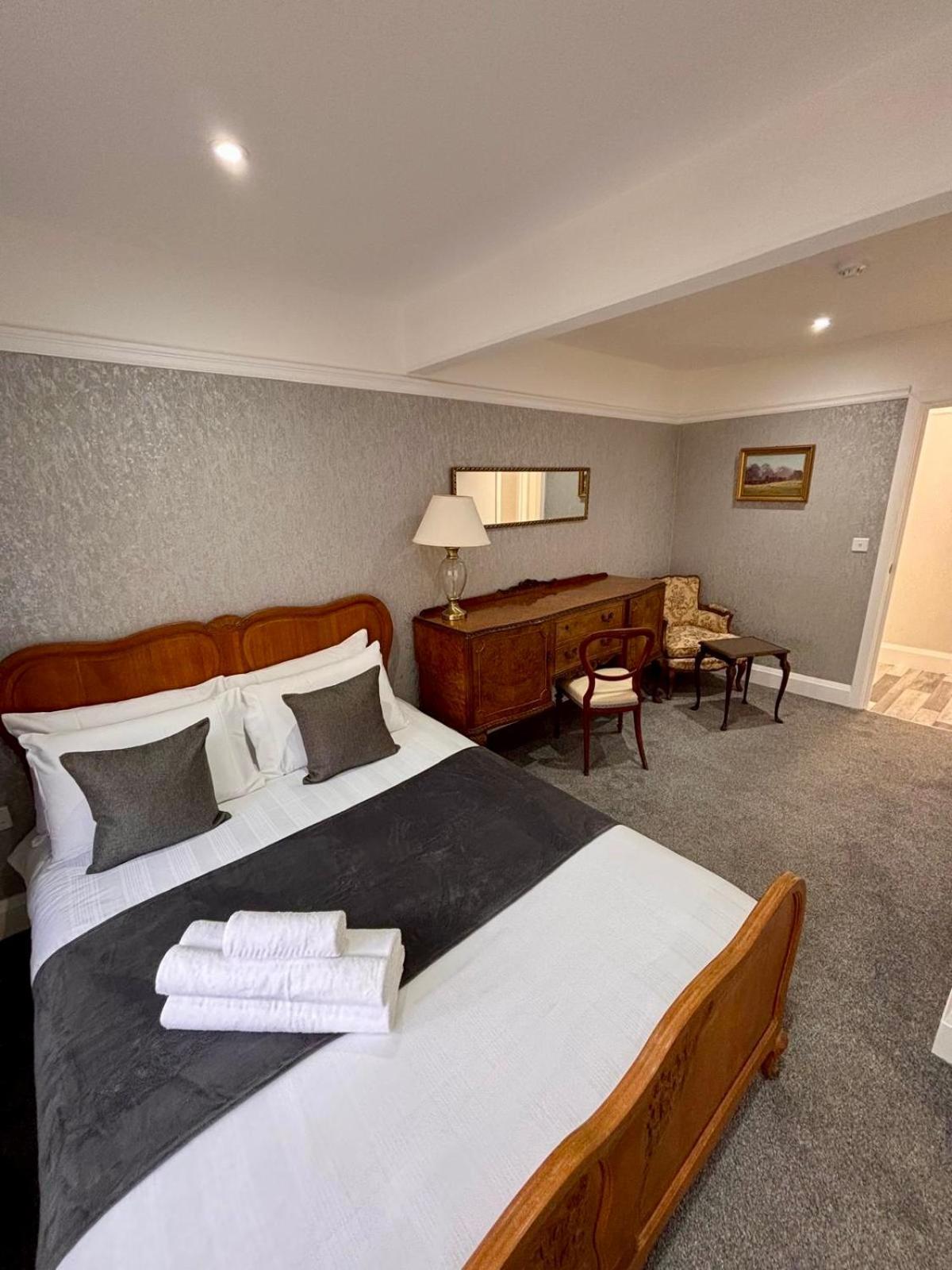 Juniper Berry Hotel Southampton Exterior photo